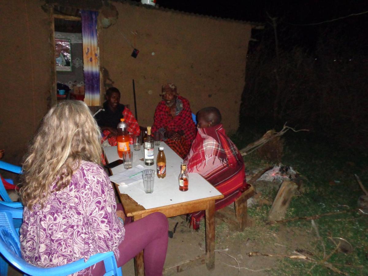 Maasai Homestay Camping Sekenani Eksteriør billede